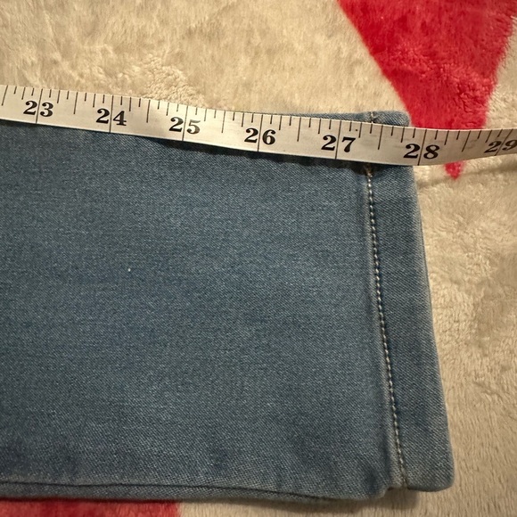 1822 Denim Butter Mid Rise Skinny Jeans - Picture 6 of 11